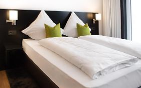AI Hotel
